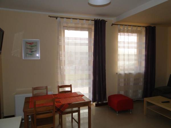 Apartamenty i domki Neve