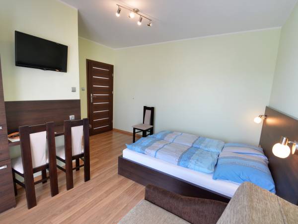 Pokój nr 3 z łazienką i balkonem