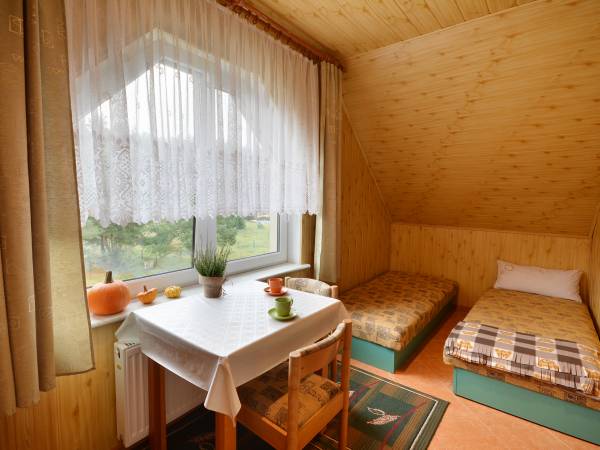 2 piętro pokój 2 osobowy z widokiem na las