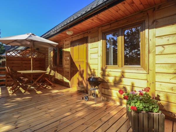  DOMKI LETNISKOWE SOSNOWO