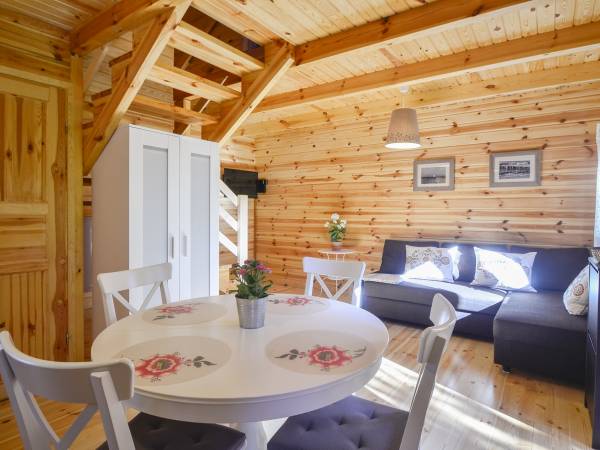  DOMKI LETNISKOWE SOSNOWO