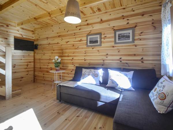  DOMKI LETNISKOWE SOSNOWO