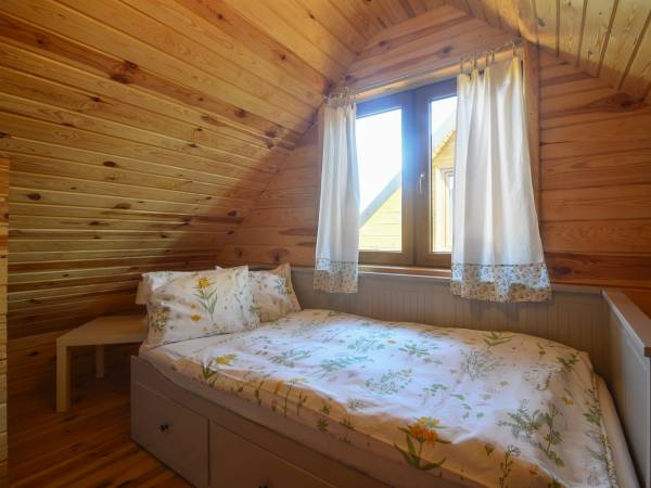  DOMKI LETNISKOWE SOSNOWO