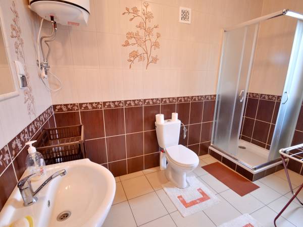  DOMKI LETNISKOWE KRUKLANKI i BROŻÓWKA