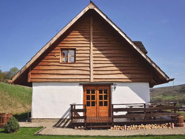 Stylowa Chata w Bieszczadach, KOMINEK, GRILL, panorama na góry, cisza