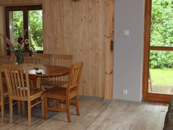 jadalnia i wyjście na taras