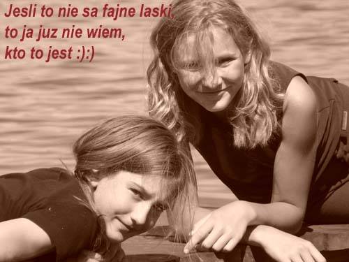 Baśniowe Chaty Hobbitów w Ośrodku Jeździeckim Skręt