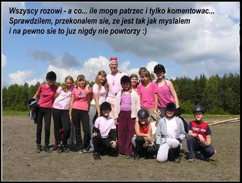 Baśniowe Chaty Hobbitów w Ośrodku Jeździeckim Skręt