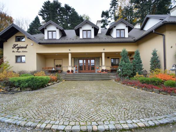 Zajazd Pod Małym Laskiem