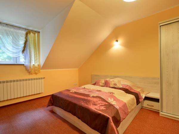 Zajazd Pod Małym Laskiem