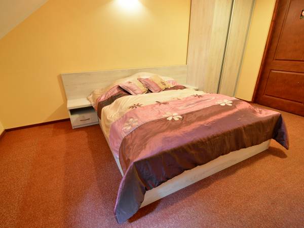 Zajazd Pod Małym Laskiem