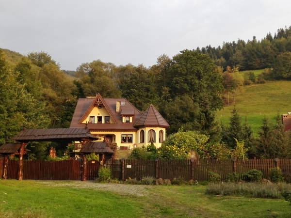 Domek nad rzeką Brenna