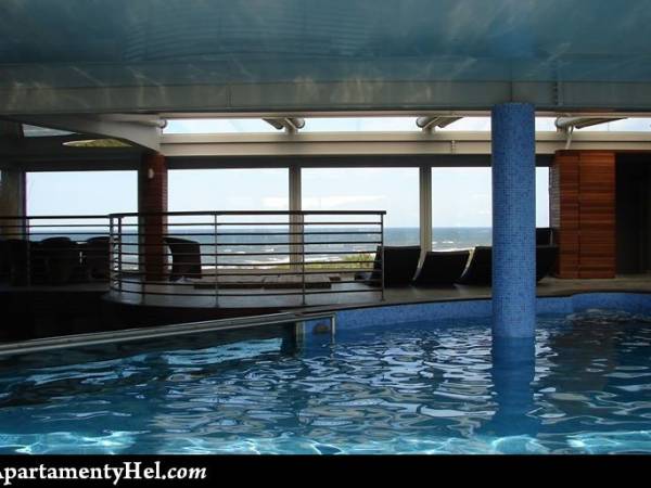 Basen - możliwość wykupienia biletu wstępu w recepcji hotelowej