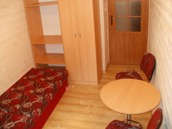 Domek piętrowy drugi pokój.