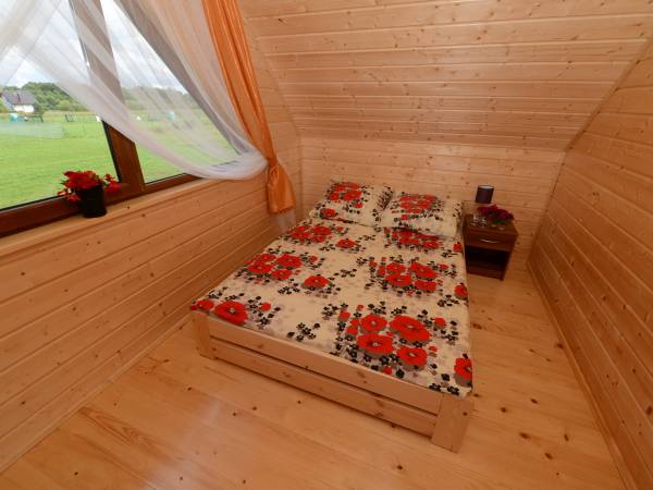 Domek wewnątrz – sypialnia wschodnia