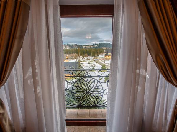 Ośrodek i Domki Góralskie- Folk Resort