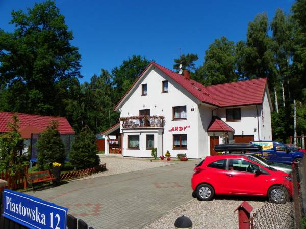Dom Gościnny i domki Andy