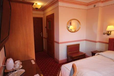 Pokój Poziomkowy Willa Amor Krynica Morska pokoje blisko morza