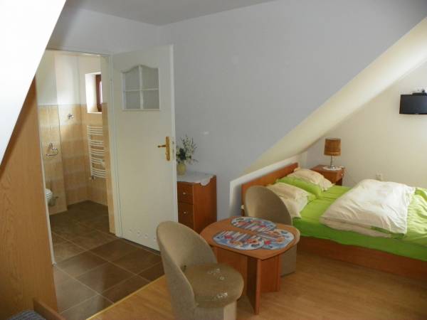 Dom Gościnny i domki Andy