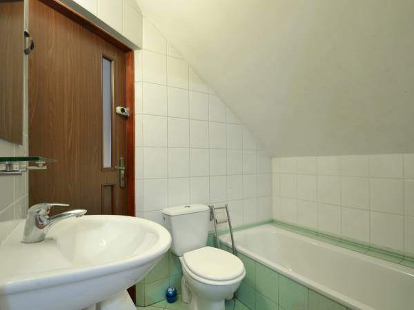 Łazienka pokój nr 2,3 góra