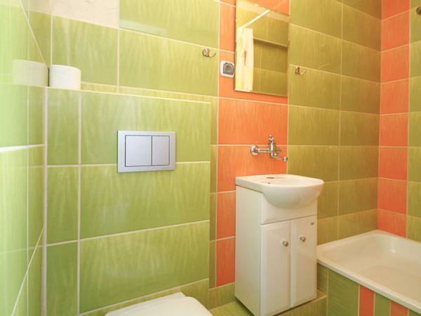 Nr 10 - pokój 4-osobowy, wschodni, z tarasem