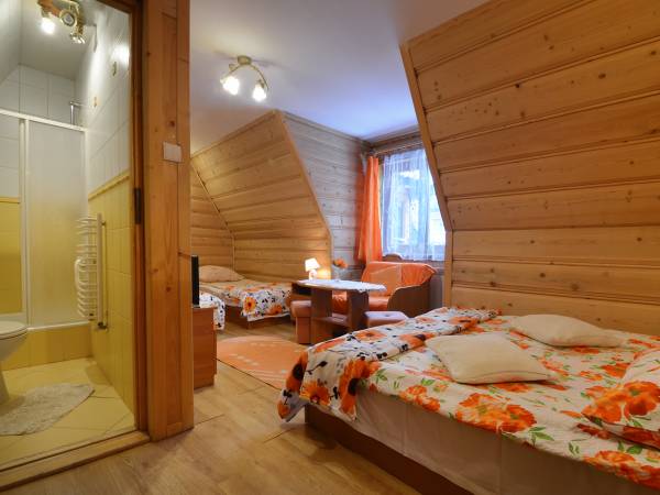 pokój nr 3 domek drewniany