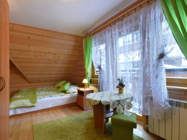 pokój nr 1 domek drewniny