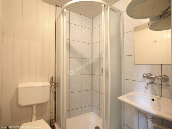 łazienka domku 5 os. z aneksem kuchennym, wnętrze łazienki