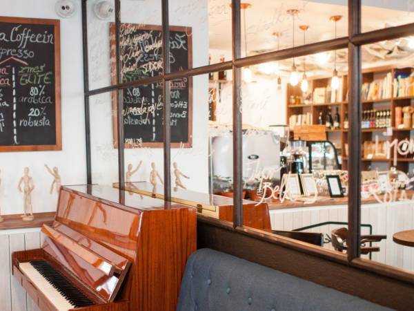 Kawiarnia Café Sládkovič