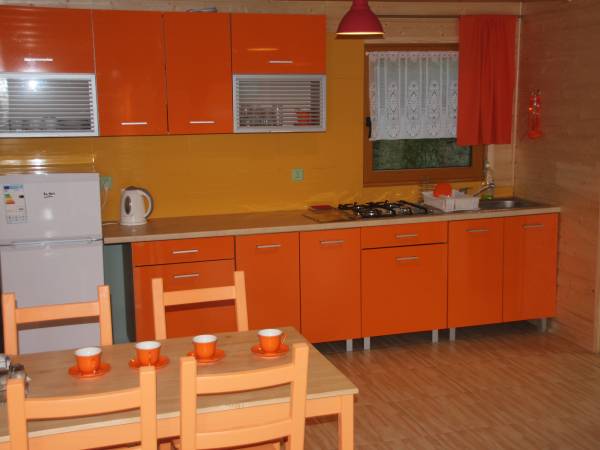 Domek Pomarańczowy Wczasy w domkach nad morzem Ośrodek Mierzeja Sztutowo