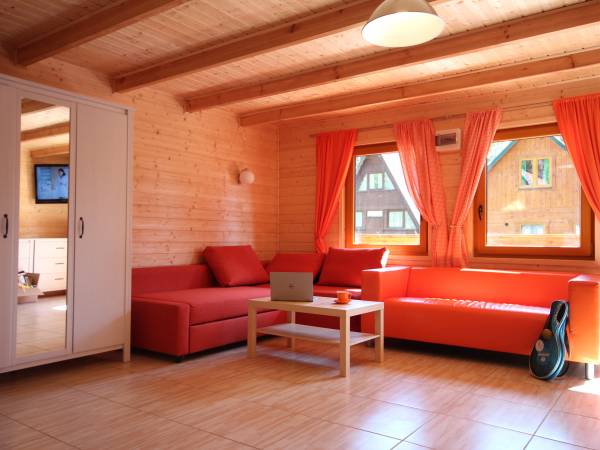 Domek Pomaranczowy Wczasy w domkach nad morzem Ośrodek Mierzeja Sztutowo