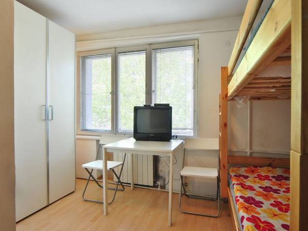 Najtańsze Noclegi Rybna 9