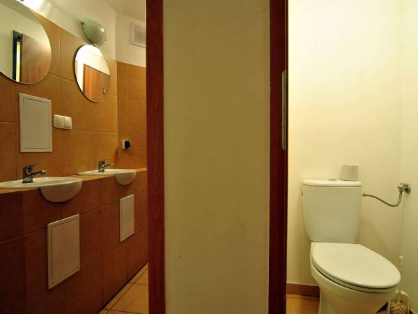 Najtańsze Noclegi Rybna 9