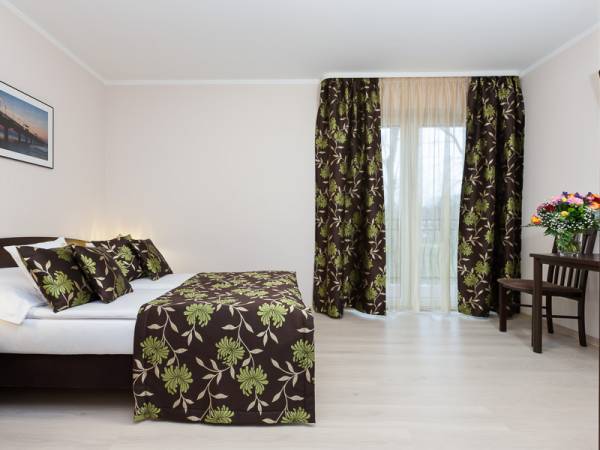 Pokój 2-3 osobowy Premium z balkonem