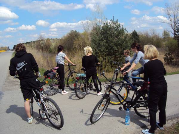 Wycieczka rowerowo-kajakowa wzdłuż rzeki Łęg.