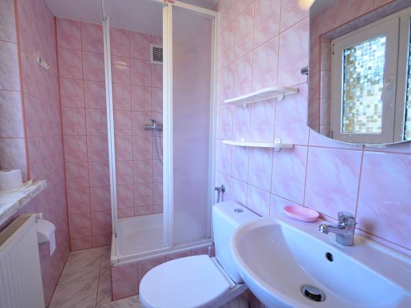 łazienka (pokój nr 7)