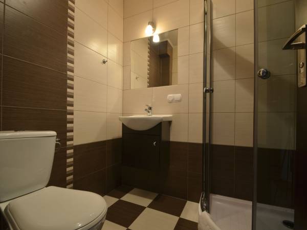 ŁAZIENKA POKÓJ NR 4