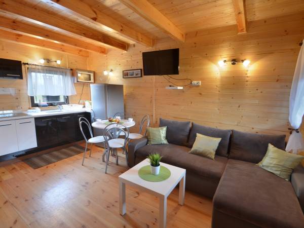 Domki Nadia z basenem