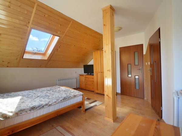 2os poddasze + balkon