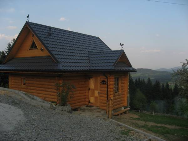 DOMEK Z BALA Z KOMINKIEM