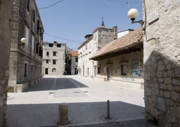 Enelani Apartamenty - tuż obok Trogiru!