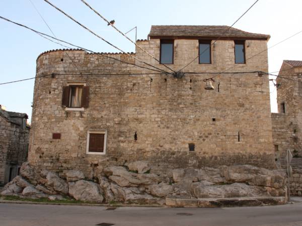 Enelani Apartamenty - tuż obok Trogiru!