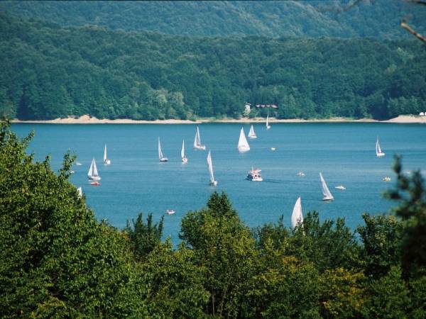 Zalew Soliński latem