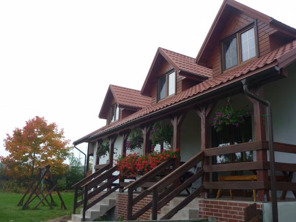 obiekt od strony ogrodu