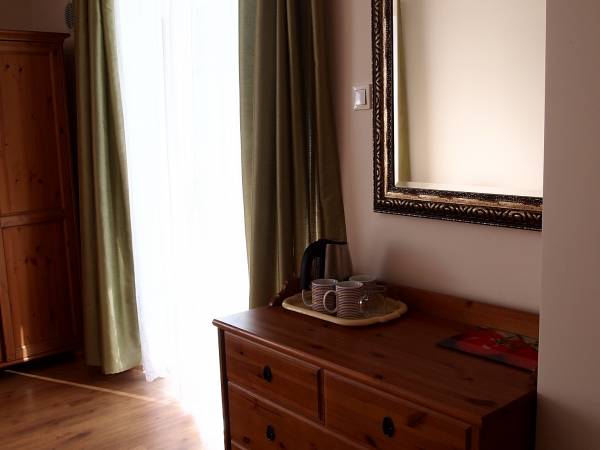 pokój nr 10 czteroosobowy