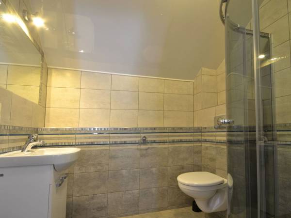 Łazienka pokoju nr 8