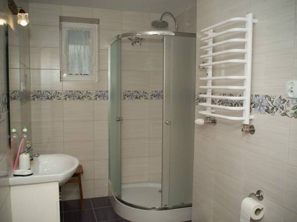 Pokoje Gościnne Nad Jarem