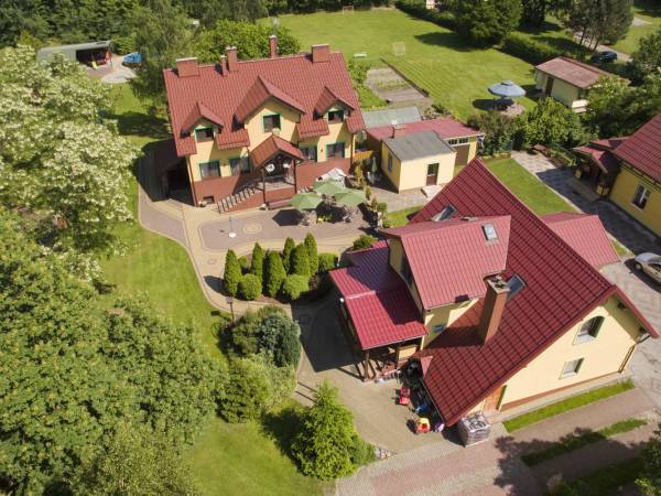 Gajówka - Całoroczne Pokoje i Apartamenty