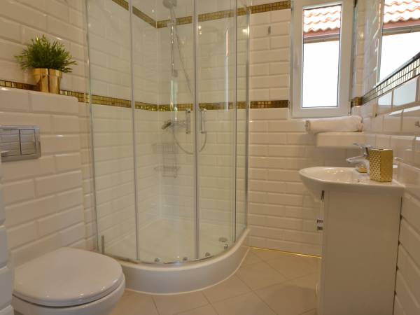 Przestronna łazienka