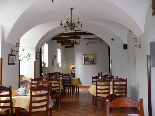 Pensjonat i Restauracja Pod Wietrzną Górą
